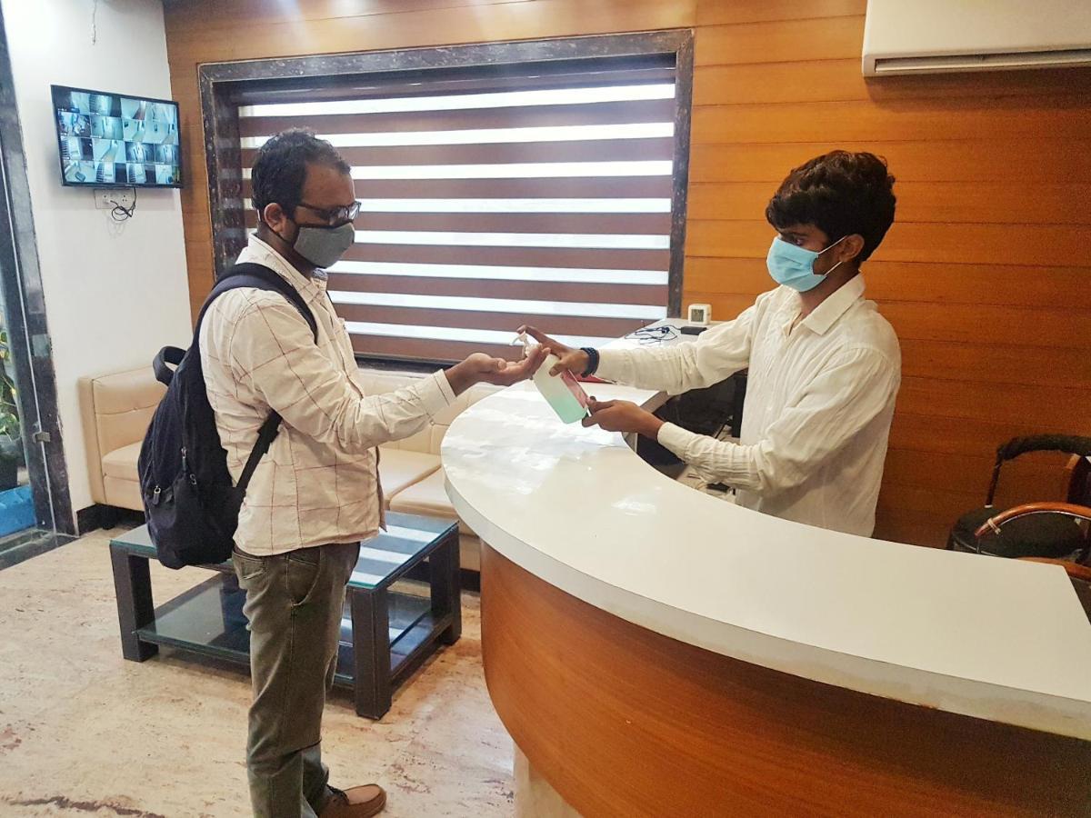 Airport Hotel Delhi Aerocity, 15 Mins Yashobhoomi New Delhi Exteriör bild