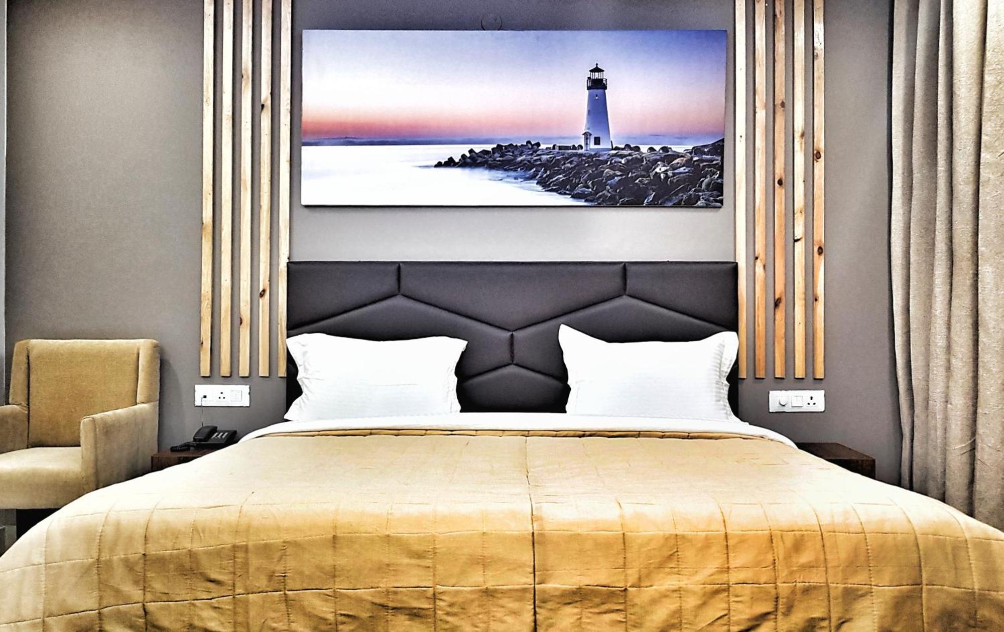 Airport Hotel Delhi Aerocity, 15 Mins Yashobhoomi New Delhi Exteriör bild